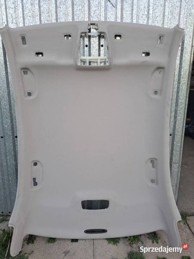 Podsufitka Mercedes W 204 sedan 2009r CZARNA Rąty