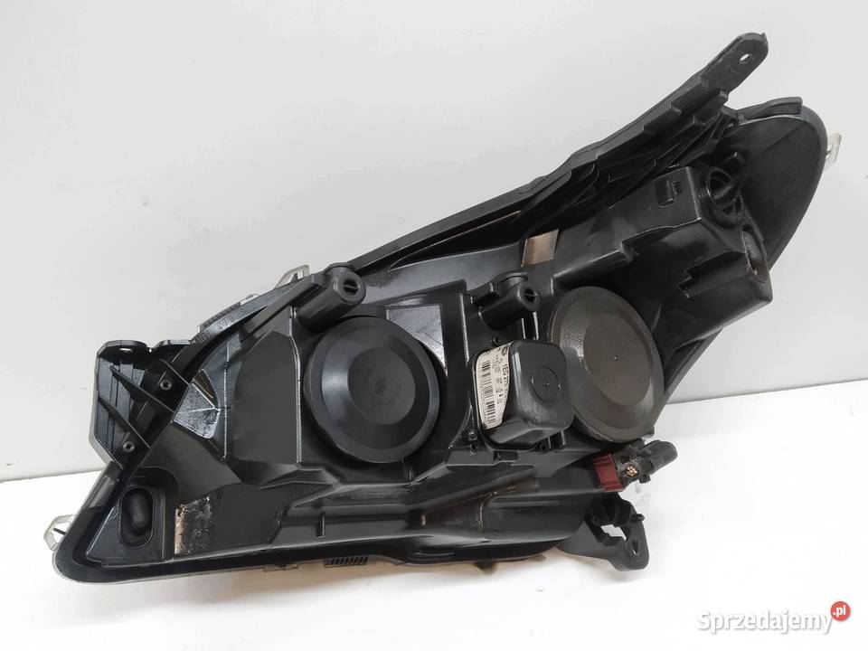 LAMPA PRZÓD PRAWA EU 1EG27037002 Opel Astra III