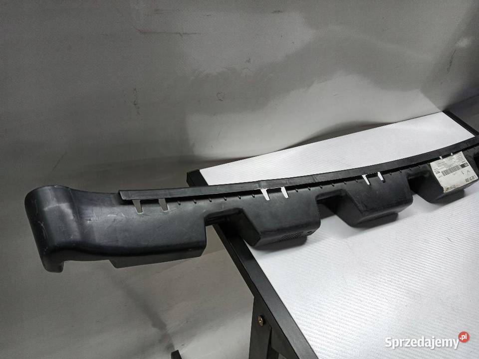 ŚLIZG ZDERZAKA ŚRODKOWY TYŁ TYLNY SEAT ALTEA