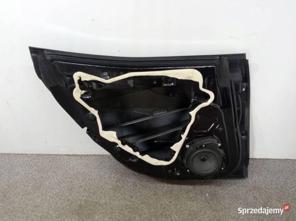 DRZWI LEWE TYŁ CZARNE Maserati Ghibli III Drzwi sprzedam