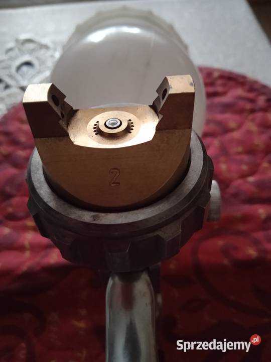Pistolet lakierniczy CHS16 dysza 2 Stoczek Łukowski