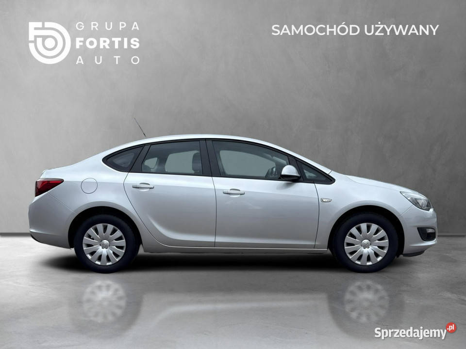 Opel Astra Sedan 14 Turbo 140 Manual Salon Jeden Bydgoszcz