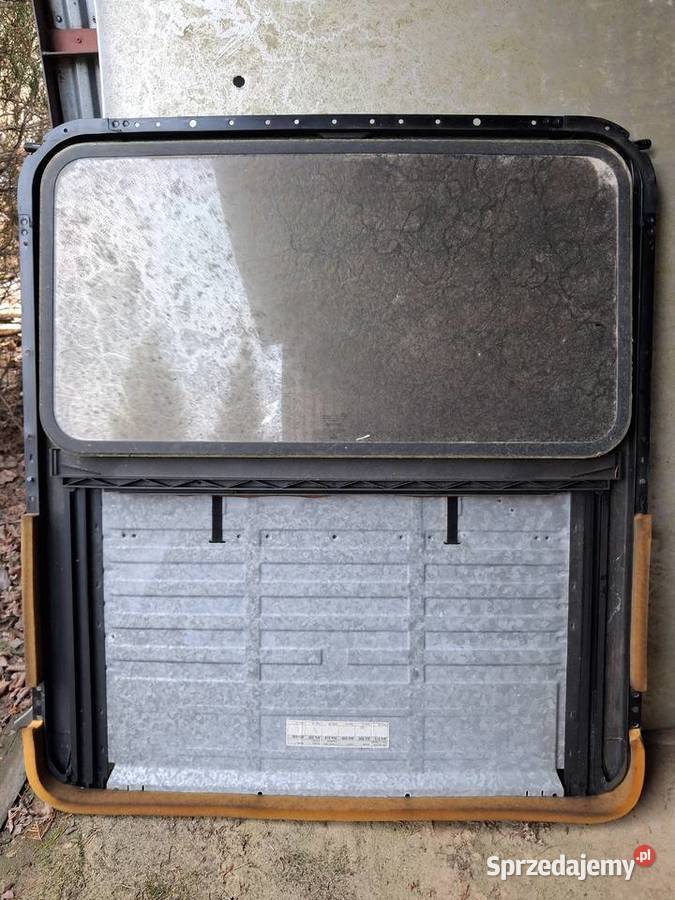 Szyberdach i szyby boczne omega A kombi Rok produkcji 1993 Pozostałe Lublin sprzedam