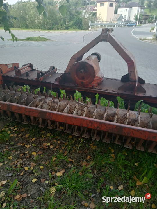 brona wirowa KUHN 3 m Korzenna