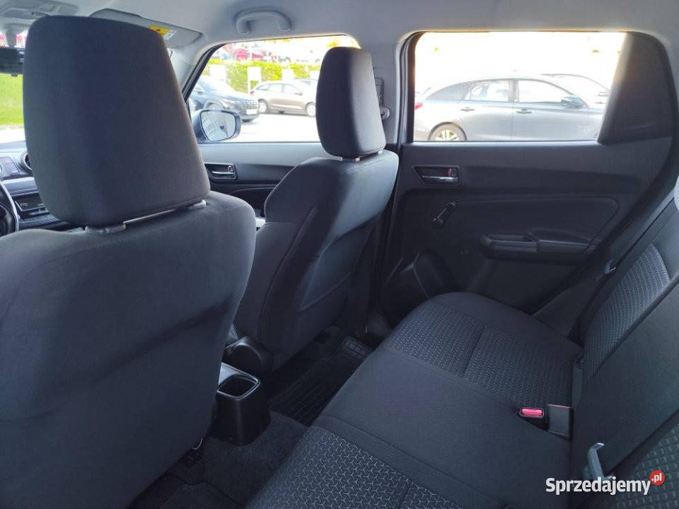 SUZUKI Swift 2022r salon LED tempomat BT