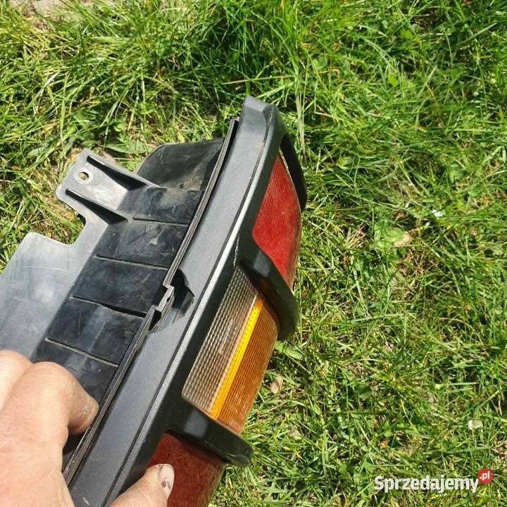 Lampa tylna prawa Mitsubishi pajero II 9199 z Kraków