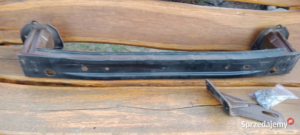 ORYGINALNA Tylna belka zderzaka Toyota RAV4 nieuszkodzony Puławy sprzedam