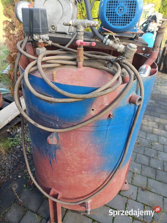 Kompresor 2 tłoki silnik 400V Bodzentyn