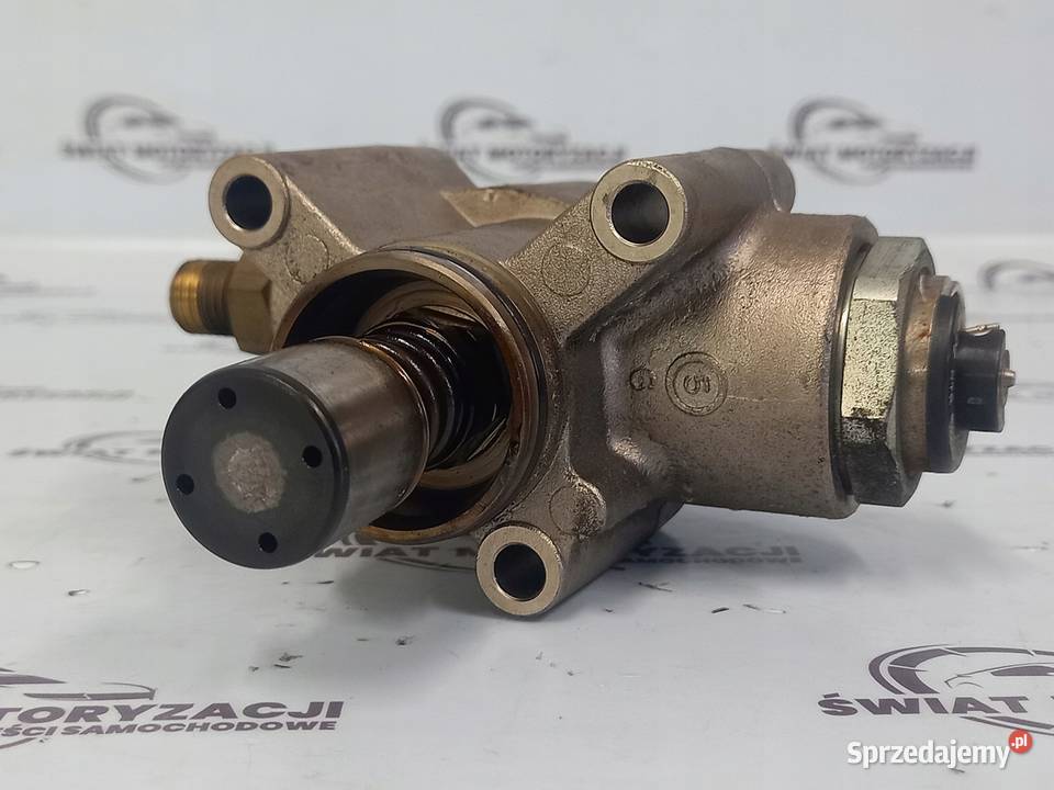 GOLF PLUS 08r 16 BLF 114 172 pompa paliwa osobowe świętokrzyskie Kielce sprzedam