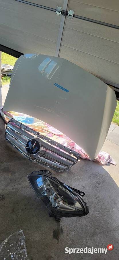 Sprzedam maskegrillampy klape Mercedes b klassa podkarpackie Narol