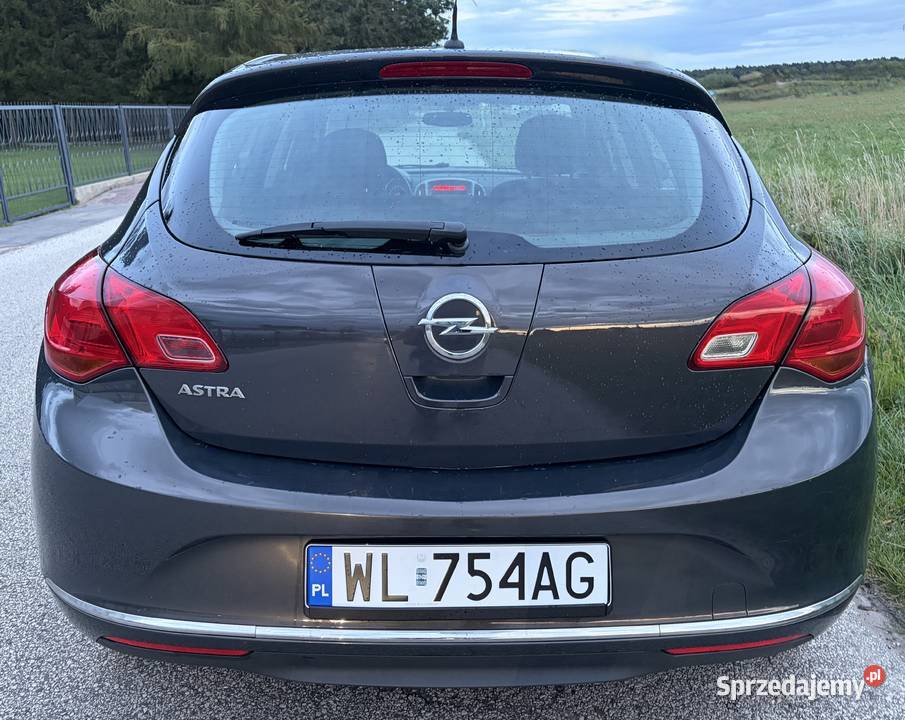Opel Astra 14 Benzyna udokumentowana 2x koła ESP Warszawa
