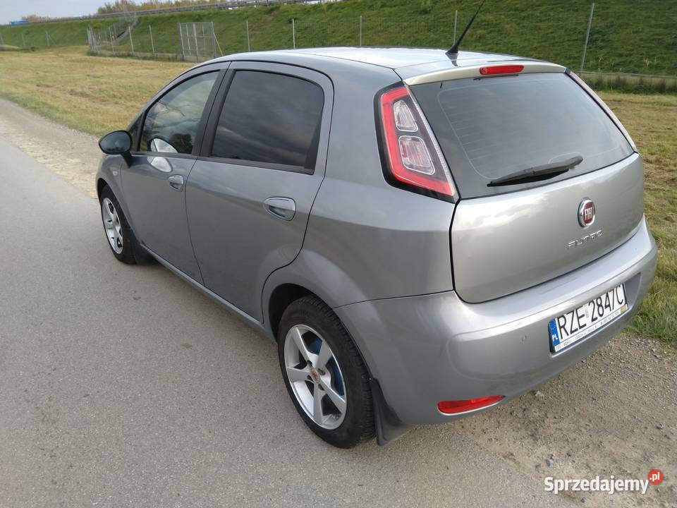 Fiat Punto 1 4 salon polska niski przebieg Rzeszów
