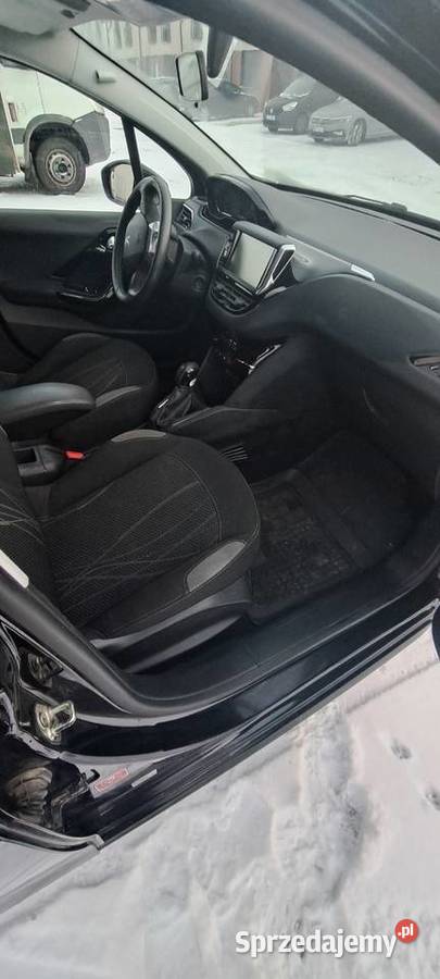 Peugeot 208 niski przebieg Lubliniec sprzedam