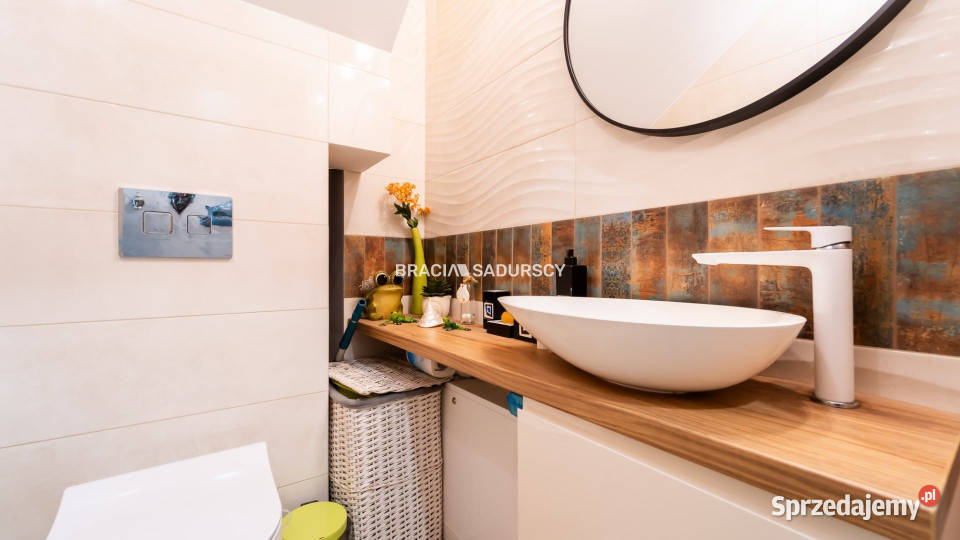 Sprzedaż mieszkania Myślenice Zacisze 81m2 4pok