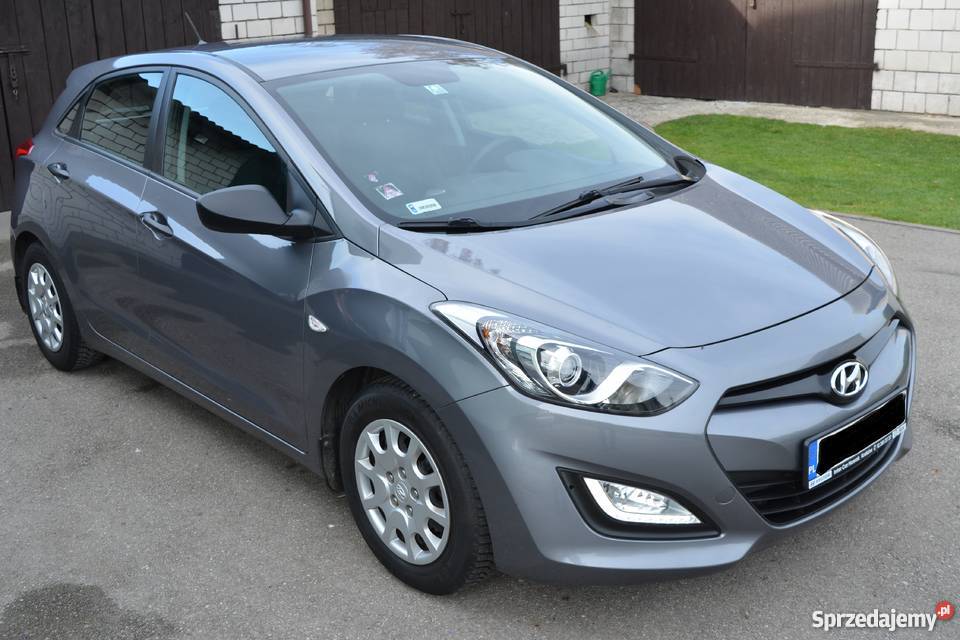 Hyundai I30 14 98 z Polskiego Salonu Serwis ASO serwisowany w ASO sprzedam