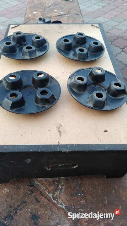 Polonez Fiat 125 126 kolpaki kolpaczki rozstaw 4 podkarpackie Stalowa Wola