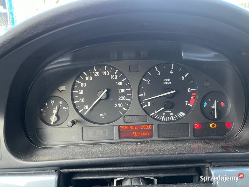 BMW E39 528I 193KM