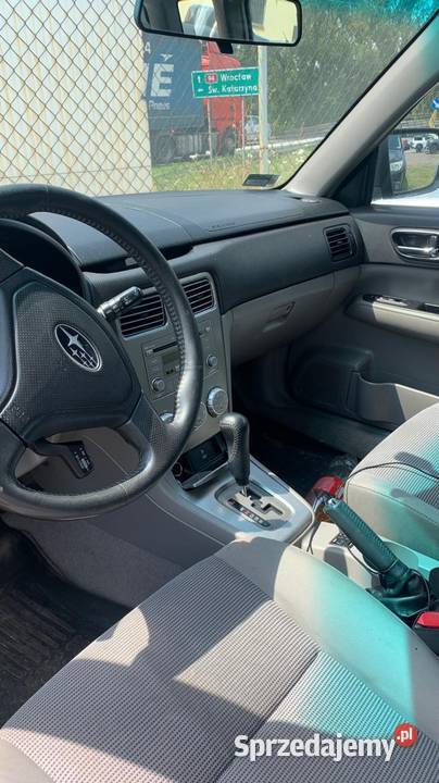 Subaru Forester 25 automat
