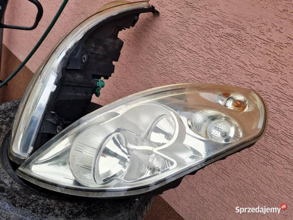 Lampa Lampy Przednie Europa Renault Master 3 III małopolskie