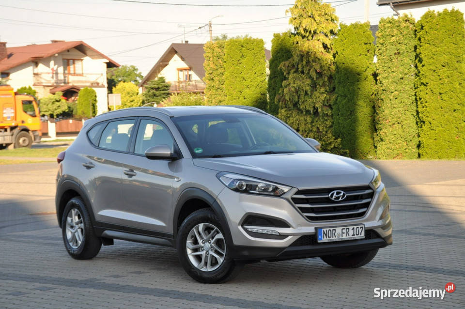 Hyundai Tucson 16i13294LedDuża