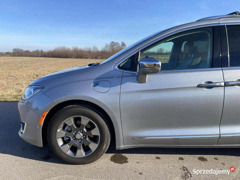 Chrysler Pacifica Hybryda PlugInBogata Siedlce