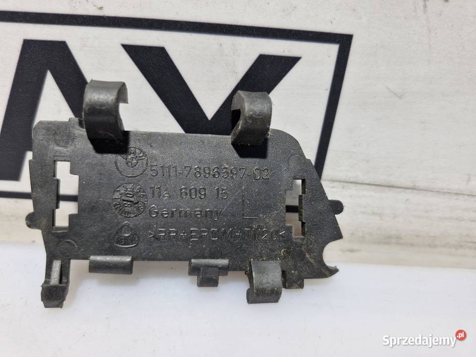 BMW E60 E61 PODSTAWA UCHWYT ZAŚLEPKA DYSZA