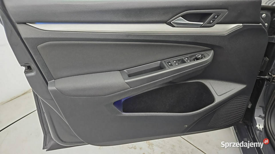 Volkswagen Golf VIII 20 TDI Life Z Polskiego elektrochrom. lusterko wst. Warszawa sprzedam