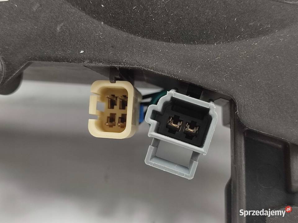MECHANIZM DRZWI PRZESUWNYCH KIA CARNIVAL II 0614 osobowe