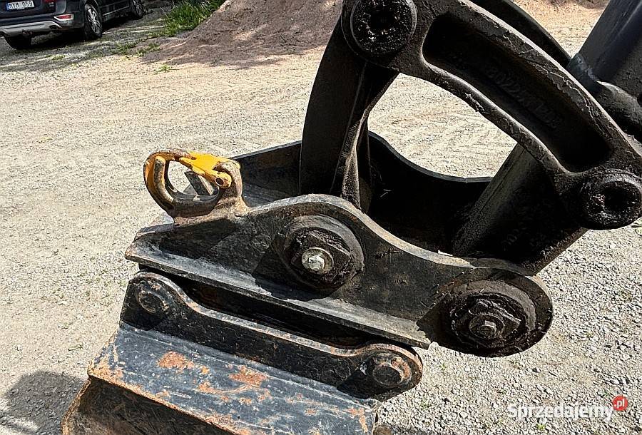 Minikoparka VOLVO EC27C