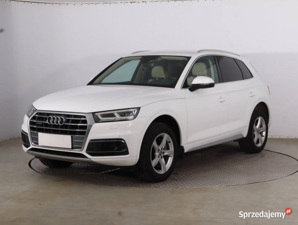Audi Q5 20 TDI hak