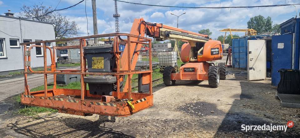 Podnośnik JLG660SJ wolnobieżny teleskopowy