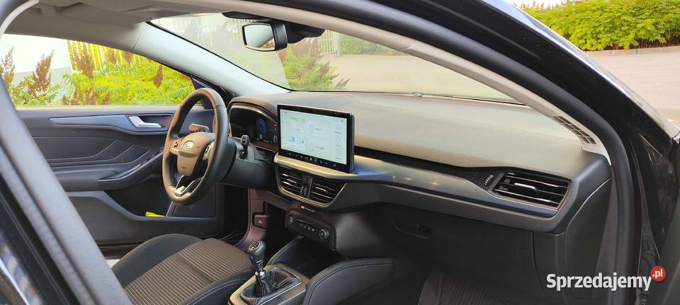 Ford Focus Kombi GARAŻOWANY Active X 10 EcoBoost autoalarm