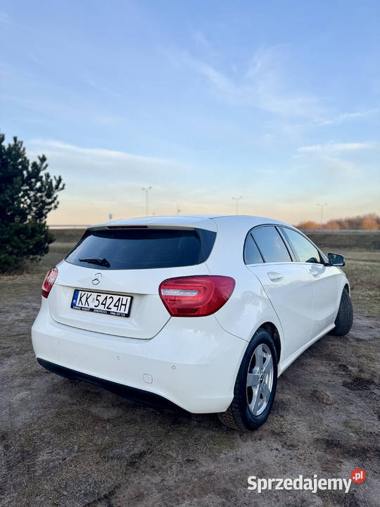 MercedesBenz A180 16 Benzyna 122 2013 Manual 199000km Sosnowiec