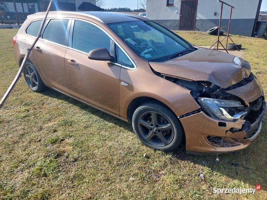 Astra j 14t LPG fabryczne uszkodzony Siewierz