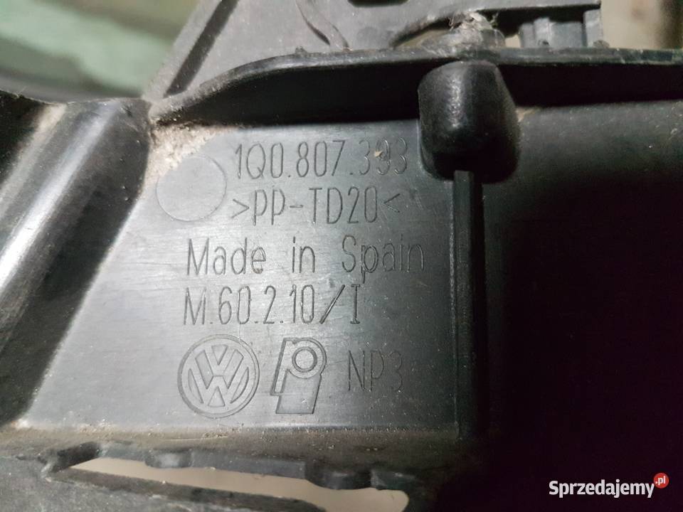 VW EOS SLIZG WSPORNIK ZDERZAKA TYL PRAWY Wzmocnienia, belki i wsporniki Motoryzacja wielkopolskie Turek
