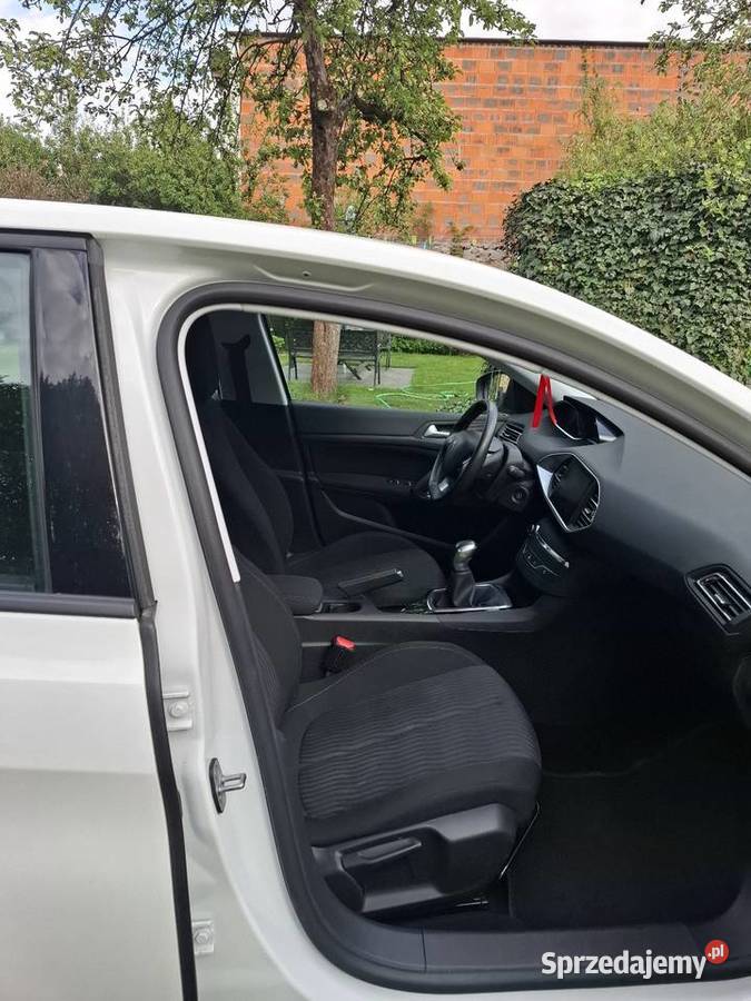 Peugeot 308t9 podgrzewane fotele