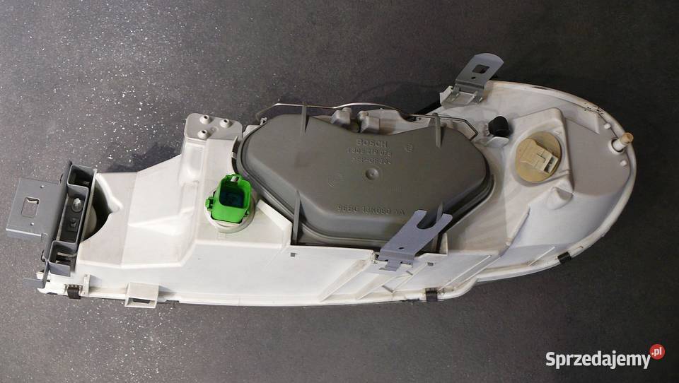Lampa przednia prawa Ford Mondeo MK2 BOSCH Motoryzacja Szklarska Poręba