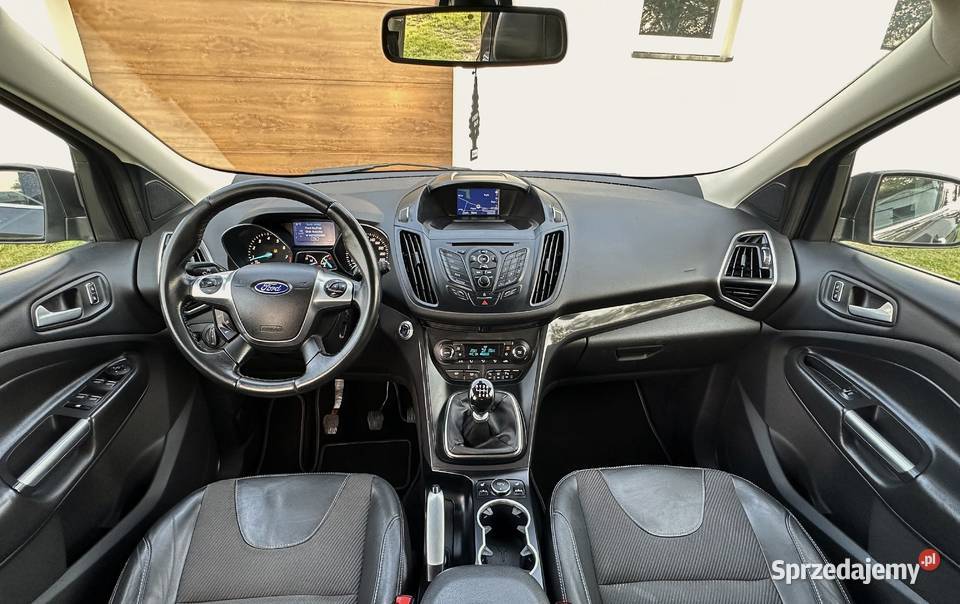 Ford KugaBenzyna150XenonNaviSkóryGrzane elektrycznie ustawiane fotele Klwatka Królewska