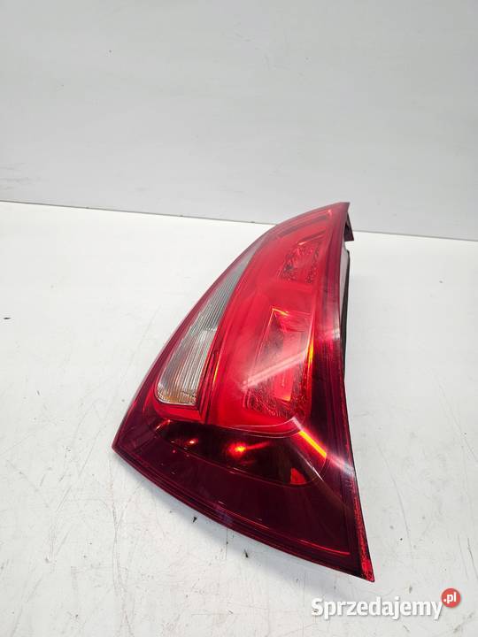LAMPA PRAWY TYŁ W KLAPĘ AUDI A1 8X3 8X0945094E sprzedam