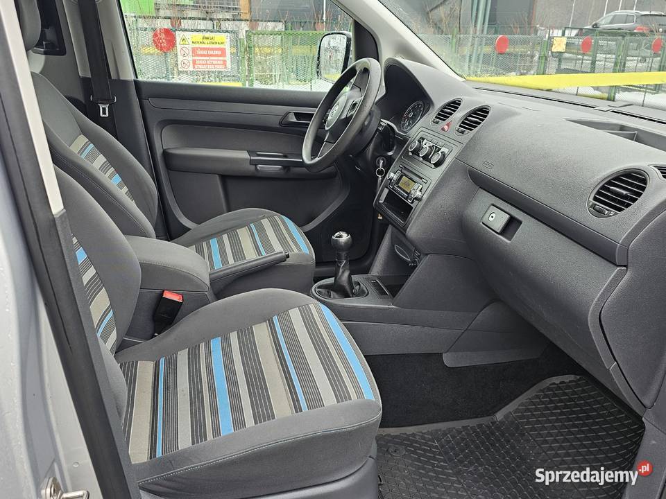 Vw caddy 2011 Benzyna bez rdzy Sandomierz