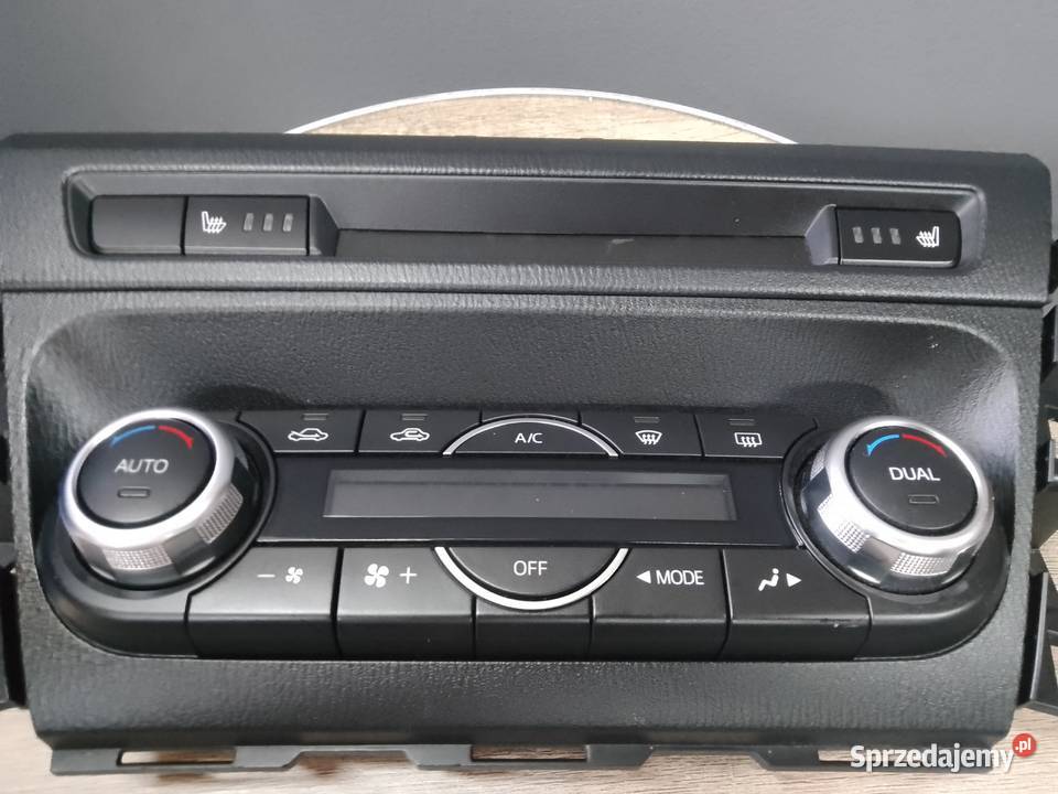Mazda 3 III Lift panel sterowania Klimy Nawiewu osobowe Turek