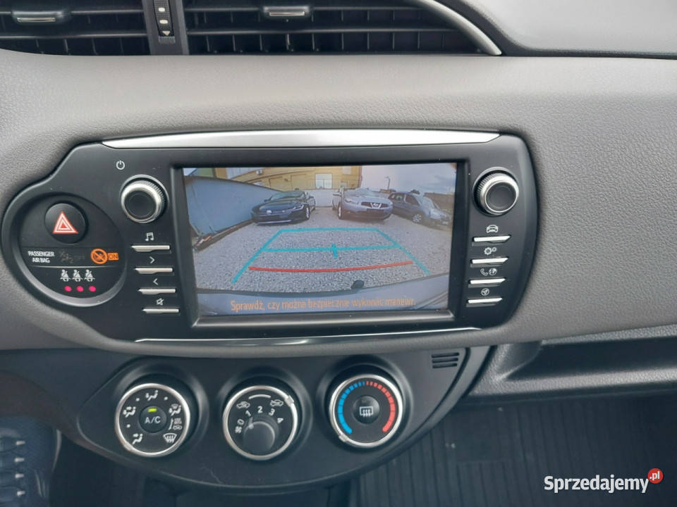 Toyota Yaris 1500 benz SALON Kamera Tempomat komputer pokładowy Warszawa sprzedam
