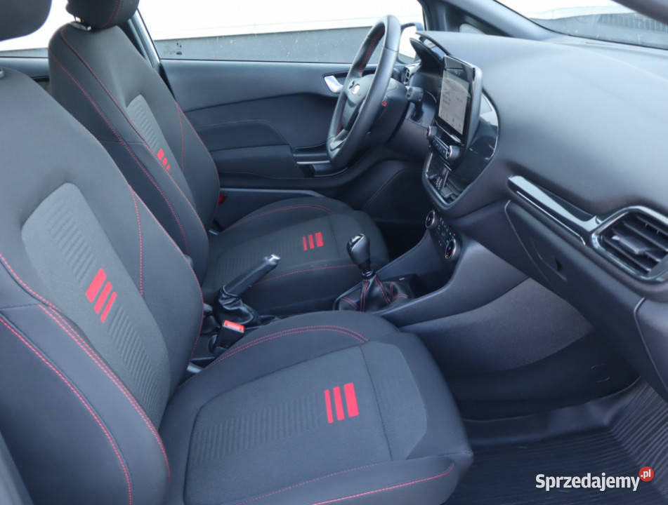 Ford Fiesta 10 EcoBoost światła LED Łódź