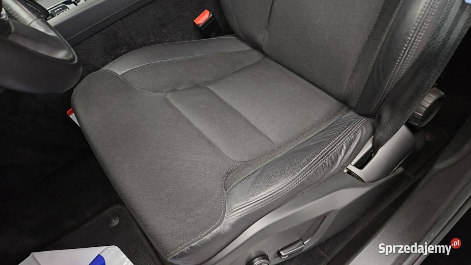 Volvo XC 60 B4 B Momentum Pro aut Z Polskiego Warszawa