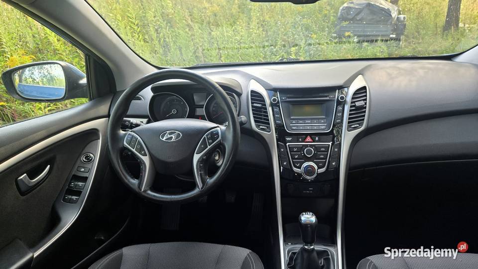Hyundai i30 Kombi 16 CRDi 110 Comfort dużym wielofunkcyjna kierownica
