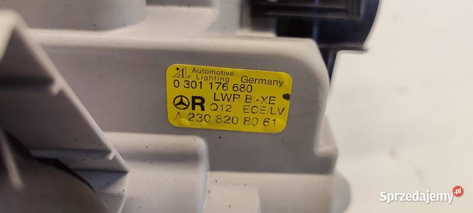 MERCEDES SL R230 LAMPA PRAWY PRZÓD ANGLIK RHD