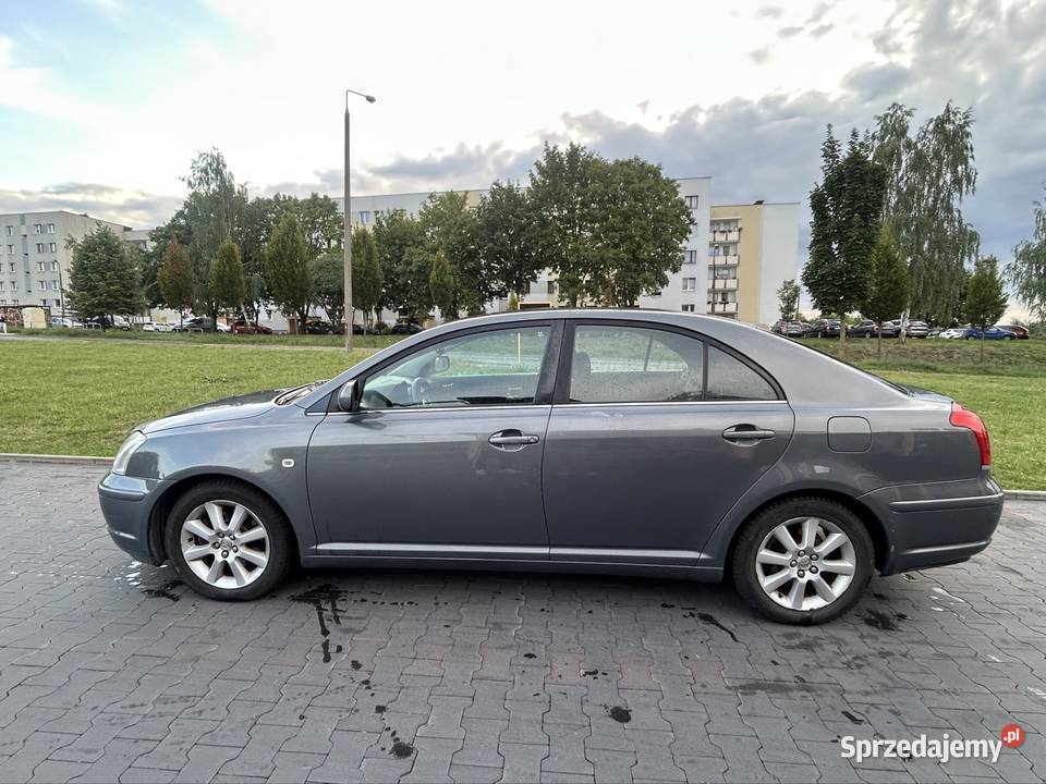 Toyota avensis t25 20D Radom