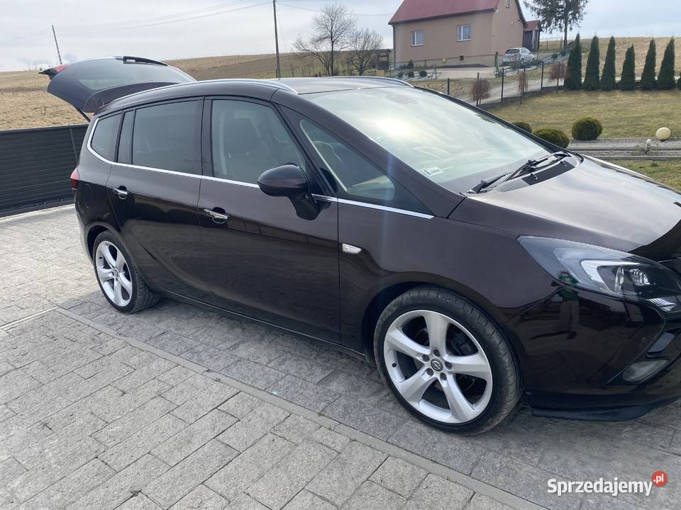 Opel Zafira C Tourer 20 CDTI 165 2012
