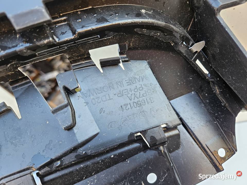 VOLVO XC40 INSCRIPTION DYFUZOR SPOILER ZDERZAKA osobowe Spoilery Międzychód sprzedam