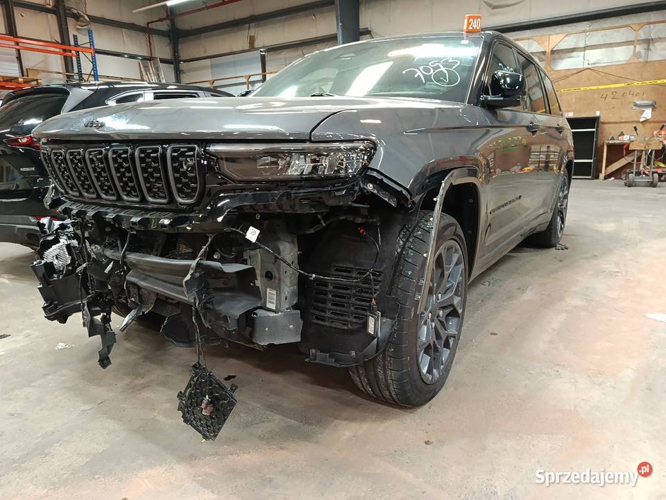 Jeep grand Cherokee L Long Summit Reserve Warszawa